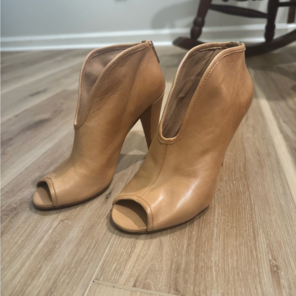 Vince Camuto Elegant Tan Peep-Toe Ankle Boots